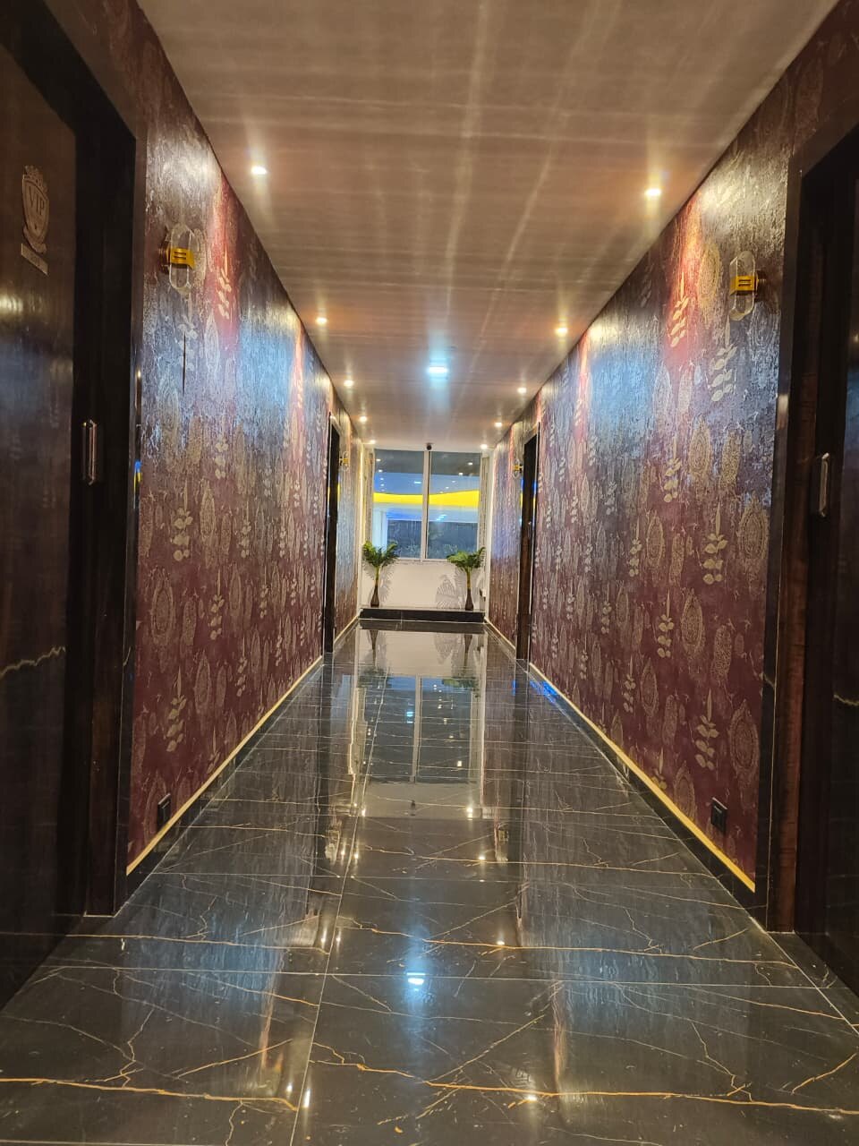 Guest floor corridor